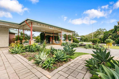 Comfort Inn Parklands Calliope - Accommodation BNB 2