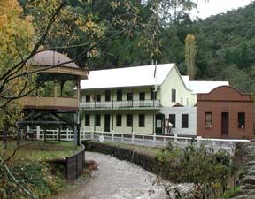 Walhalla's Star Hotel - Accommodation BNB 0