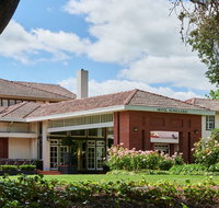 Hotel Kurrajong Canberra - Accommodation BNB