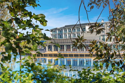 Best Western Plus North Lakes Hotel - Accommodation BNB 2