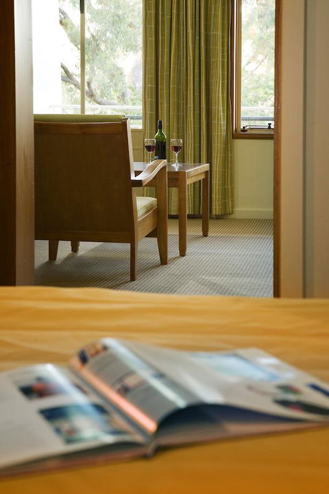 University House - ANU - Accommodation BNB 12