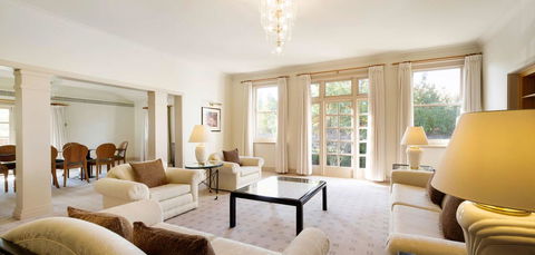 Hyatt Hotel Canberra - A Park Hyatt Hotel - Accommodation BNB 7