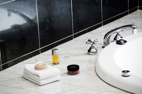 Hyatt Hotel Canberra - A Park Hyatt Hotel - Accommodation BNB 42