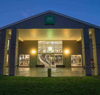 ibis Styles Canberra - Accommodation BNB