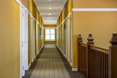 Hotel Kurrajong Canberra - Accommodation BNB 16