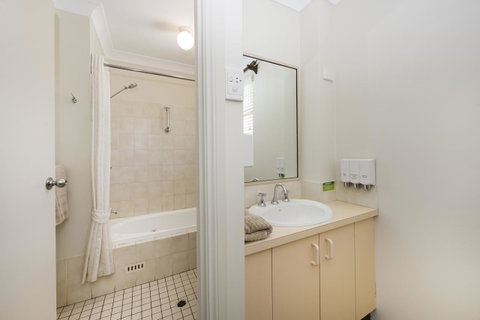 Soldiers Motel - Accommodation BNB 19