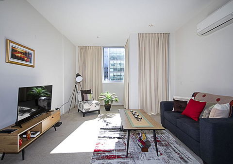 Spacious 1BR Stylish New Acton Apartment +Parking - Accommodation BNB 2