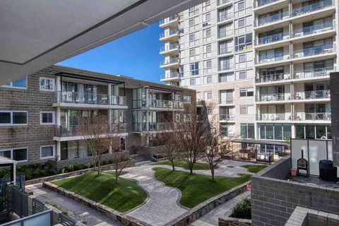 Spacious 1BR Stylish New Acton Apartment +Parking - Accommodation BNB 14
