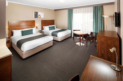 Quality Hotel Dickson - Accommodation BNB 3