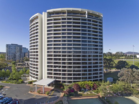 BreakFree Capital Tower Apartments - Accommodation BNB 8