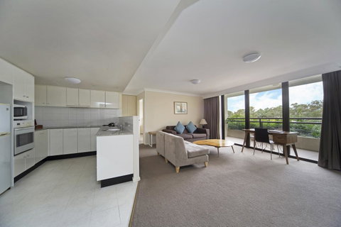 BreakFree Capital Tower Apartments - Accommodation BNB 24