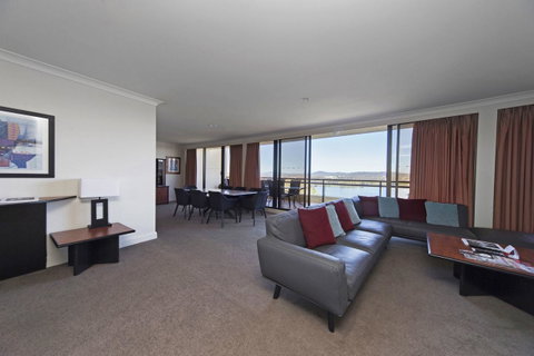 BreakFree Capital Tower Apartments - Accommodation BNB 30