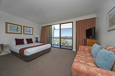 BreakFree Capital Tower Apartments - Accommodation BNB 34