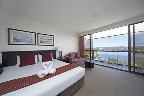 BreakFree Capital Tower Apartments - Accommodation BNB 38