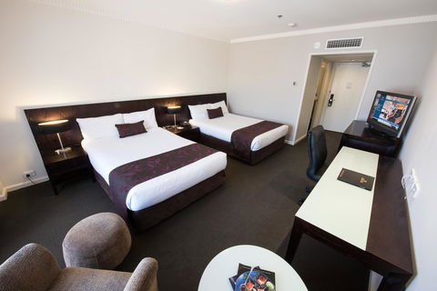 Hotel Grand Chancellor Adelaide - Accommodation BNB 1