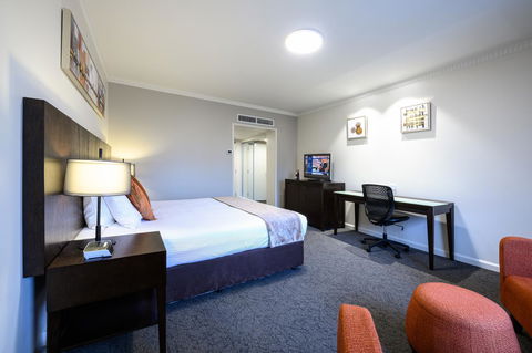 Hotel Grand Chancellor Adelaide - Accommodation BNB 9