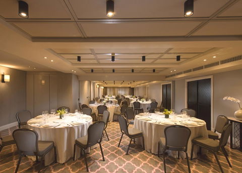 Mayfair Hotel - Accommodation BNB 19