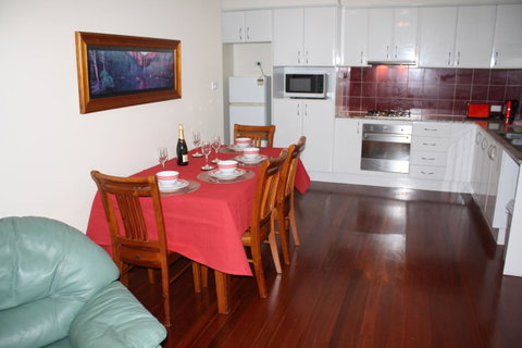 Serenity On Narrabeen Beach - 1Bdr Beachside Retreat - Accommodation BNB 8