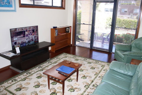 Serenity On Narrabeen Beach - 1Bdr Beachside Retreat - Accommodation BNB 7