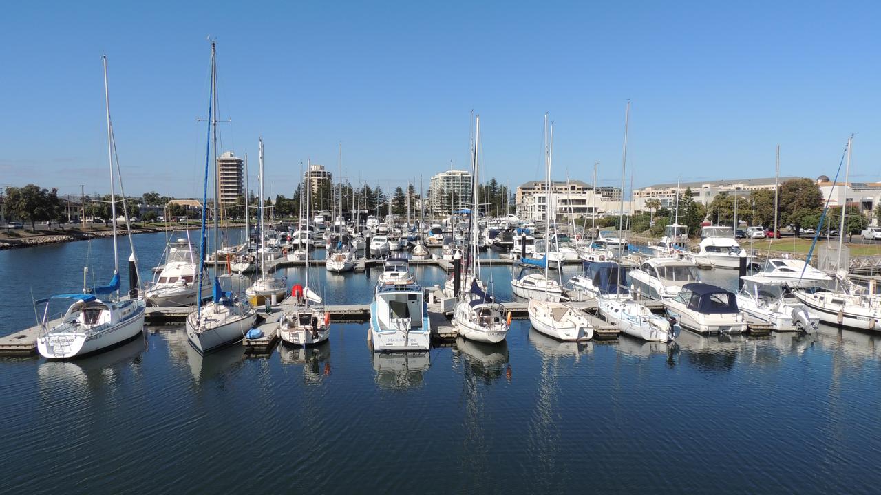 Glenelg North SA Accommodation BNB
