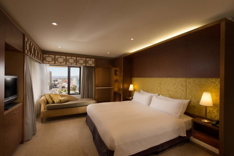Hilton Adelaide - Accommodation BNB 23