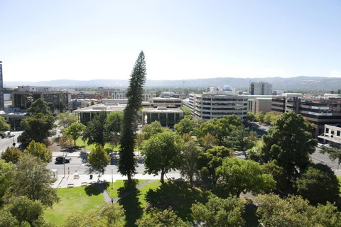 Mantra Hindmarsh Square - Accommodation BNB 21