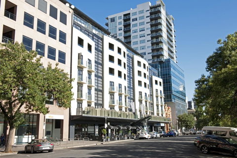 Mantra Hindmarsh Square - Accommodation BNB 5