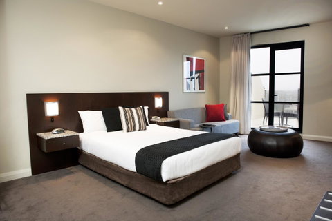 Mantra Hindmarsh Square - Accommodation BNB 12
