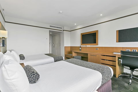 Stamford Plaza Adelaide - Accommodation BNB 35