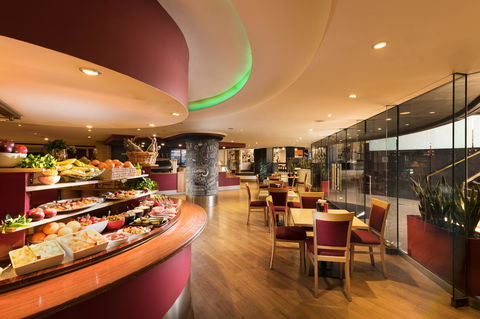 Stamford Plaza Adelaide - Accommodation BNB 3