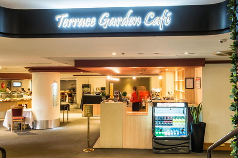 Stamford Plaza Adelaide - Accommodation BNB 43