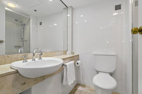 Stamford Plaza Adelaide - Accommodation BNB 19