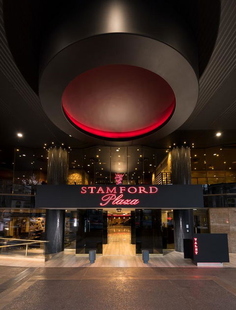 Stamford Plaza Adelaide - Accommodation BNB 1