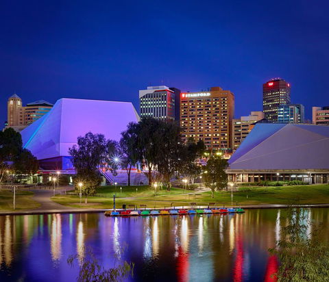Stamford Plaza Adelaide - Accommodation BNB 0