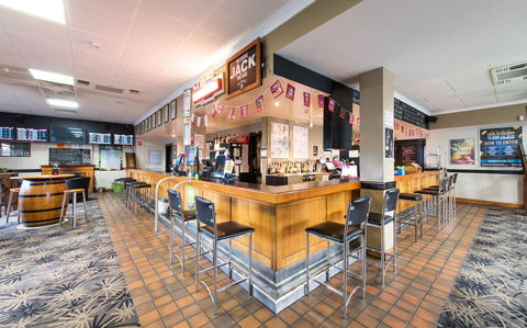 Nightcap At Rose & Crown Hotel - Accommodation BNB 30