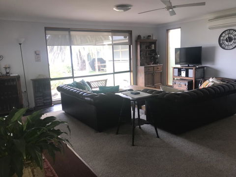Hydeaway Bay - Own Private Bay + Kayaks - Accommodation BNB 7