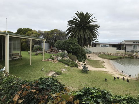 Hydeaway Bay - Own Private Bay + Kayaks - Accommodation BNB 2