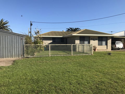 Hydeaway Bay - Own Private Bay + Kayaks - Accommodation BNB 4