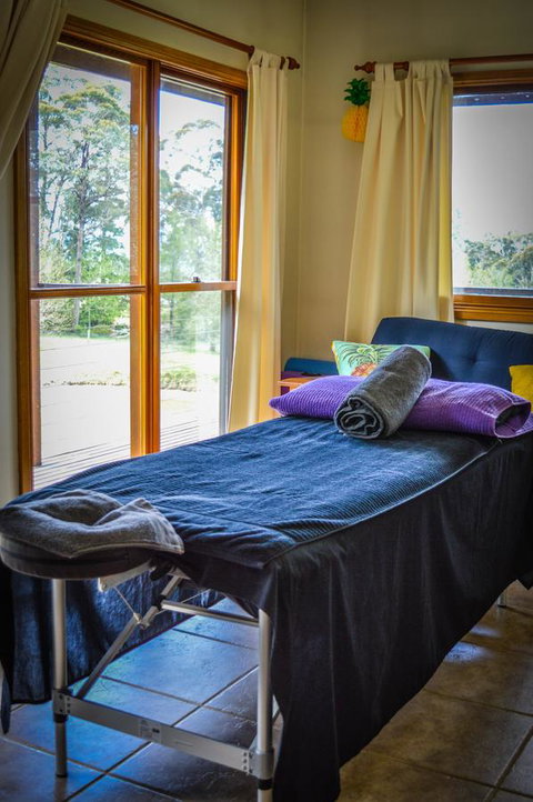 Ghost Hill Road Retreat - Accommodation BNB 31