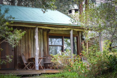 Ghost Hill Road Retreat - Accommodation BNB 9