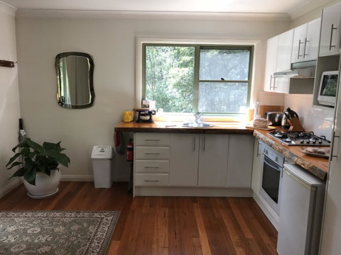 Ghost Hill Road Retreat - Accommodation BNB 7