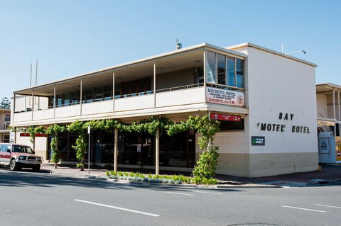 Bay Motel Hotel - Accommodation BNB 24