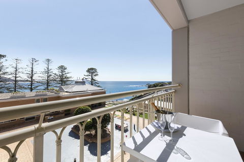 Crowne Plaza Terrigal Pacific, An IHG Hotel - Accommodation BNB 5