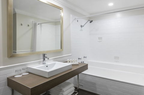 Crowne Plaza Terrigal Pacific, An IHG Hotel - Accommodation BNB 6