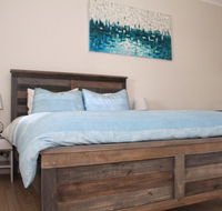 Smugglers Inn Studio Apartments - Accommodation BNB