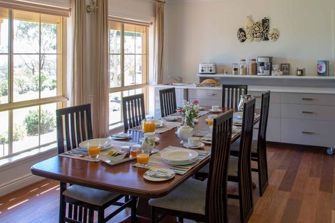 Angaston House - Accommodation BNB 11