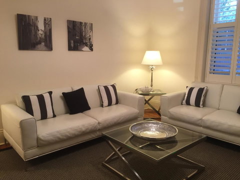 8 Osborne - Accommodation BNB 6