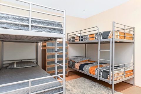 Breeze Beachfront Apartment - Accommodation BNB 17
