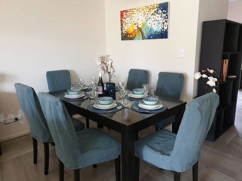 Explore Adelaide, Gawler, The Barossa And Clare Valleys All-in-one - Accommodation BNB 2