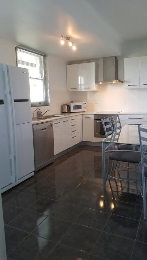 Beachside Escape On The Esplanade - Accommodation BNB 5